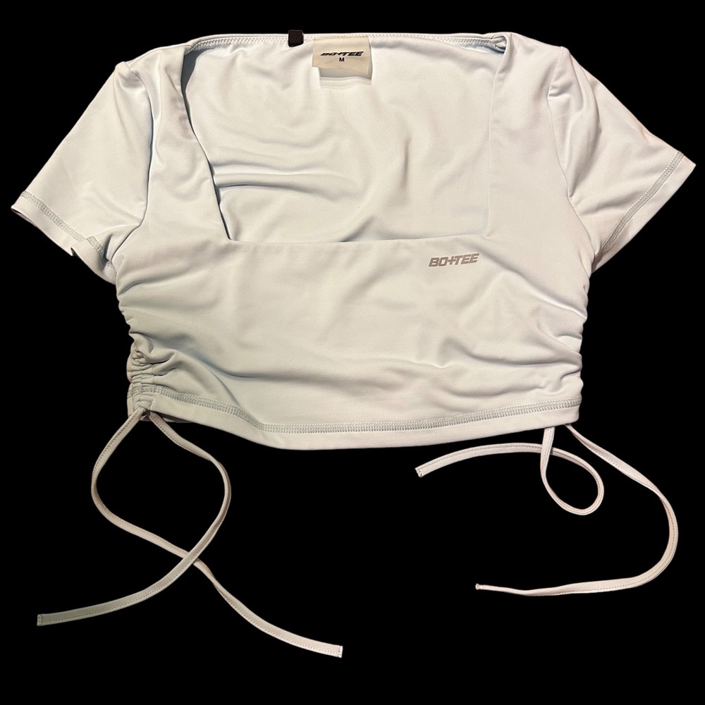 Medium Bo + Tee Active Crop Top